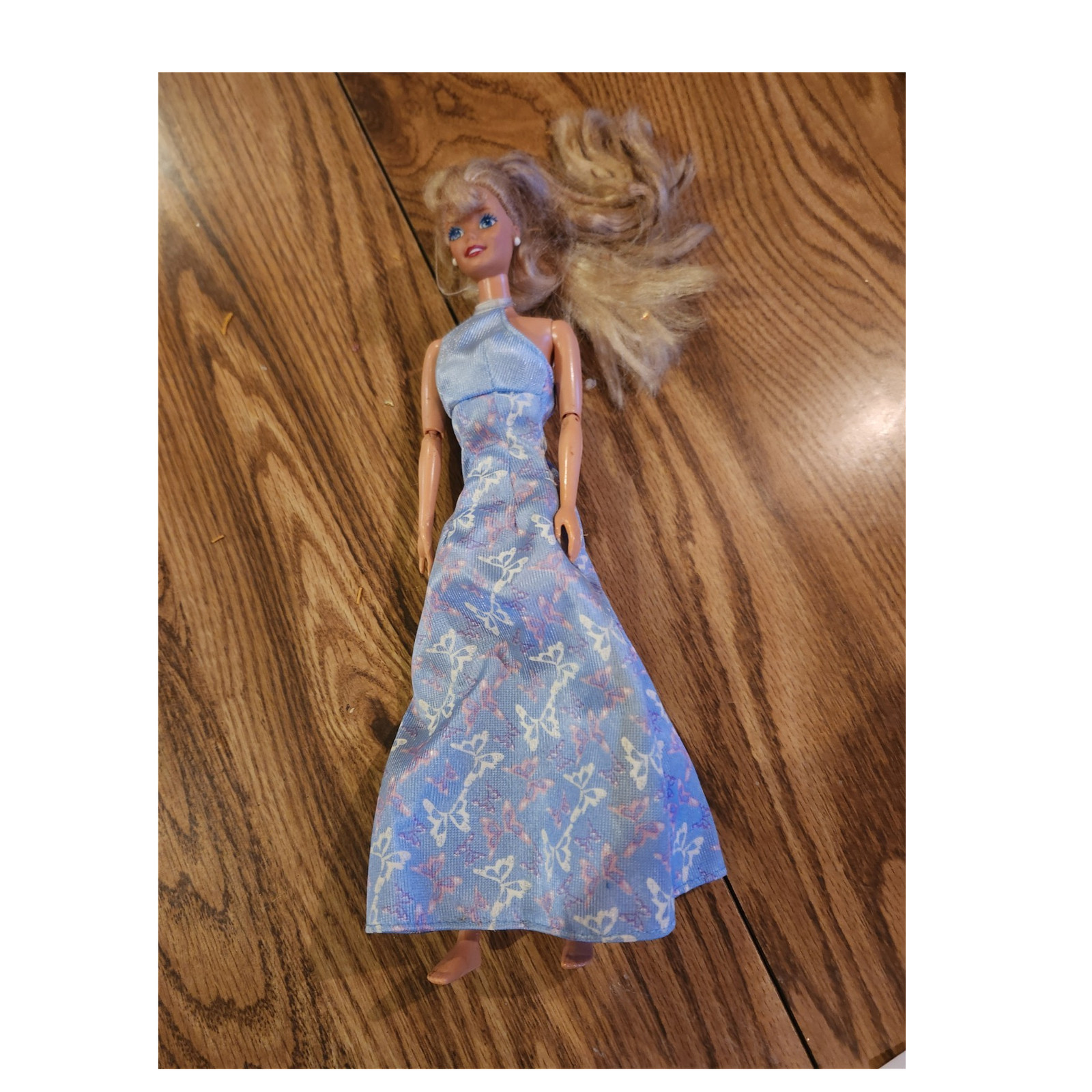 Barbie Fashion Doll Straight Blonde Hair Blue Eyes Blue Dress Articulated