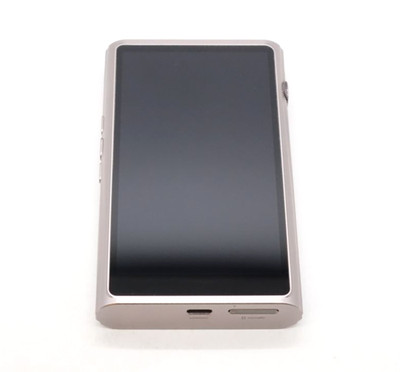 SHANLING Digital Audio Player M7 Used