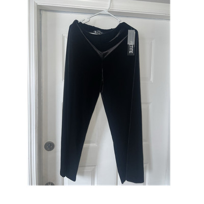 ETAlex Evenings Black Velvet Women's Dress Pants Straight Leg Flat Front Pull