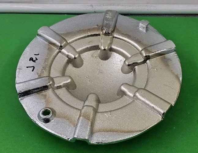 TAPA CENTRAL FALKEN # NC-0080 S209-74 TAPA CENTRAL LLANTAS CROMADAS  Foto 4 de 4