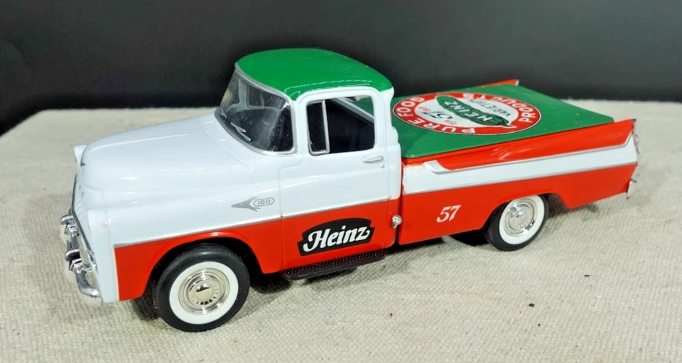 Dodge Heinz 1957 Liberty Classics 1/24 Foto 3 de 4