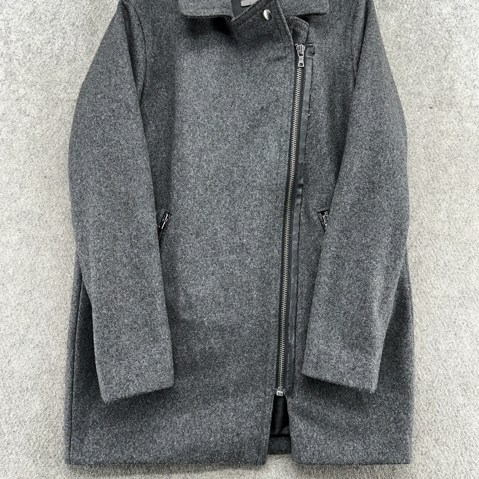 Gap Jacket Womens Small Gray Lined Asymmetrical Z… - image 2