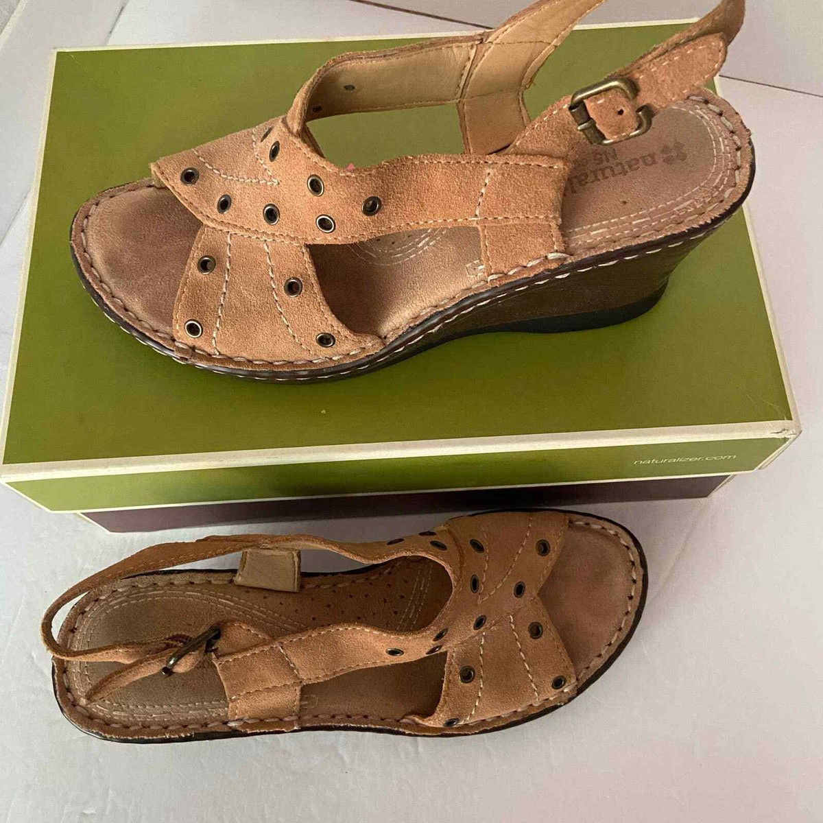 Naturalizer Shoe Raegon Cookie Dough 7.5 N Sling Back Wedge View 2