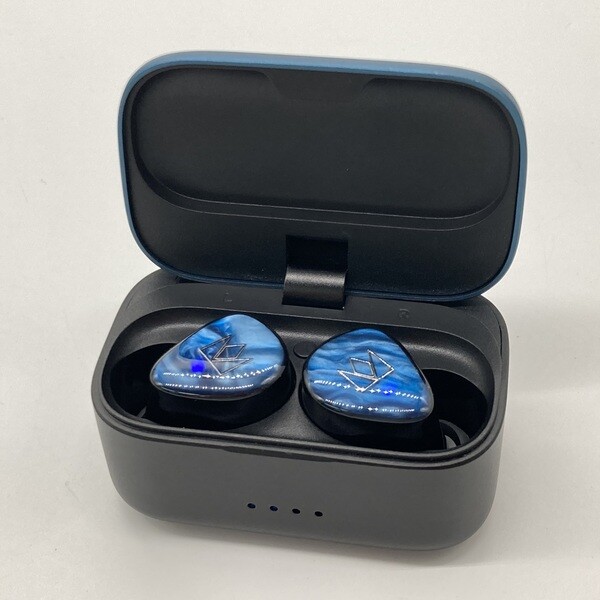 NOBLE AUDIO FOKUS PRO [NOB FOKUSPRO B Wireless Earphones Beauty Products