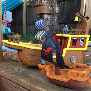 jake and the neverland pirates boat