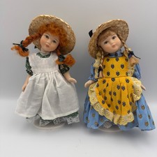 Set of 2 Porcelain Dolls Redhead Blonde Girl Straw Hats Country Farm