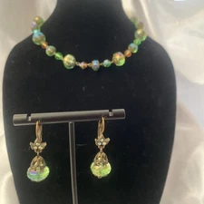 Vintage Sweet Romance Necklace and Earrings Set Iridescent Greens 