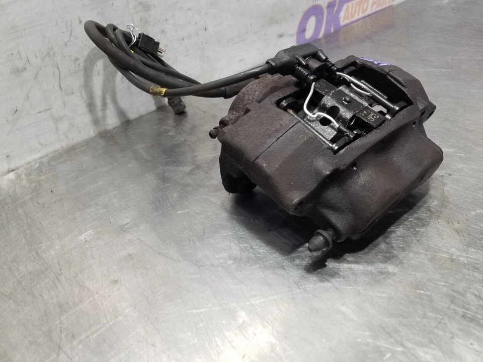 88 1988 MERCEDES-BENZ 560SL 107 TIPO 5,6 L TRACCIÓN TRASERA PINZA FRENO DELANTERO CONDUCTOR IZQUIERDO Foto 3 de 4