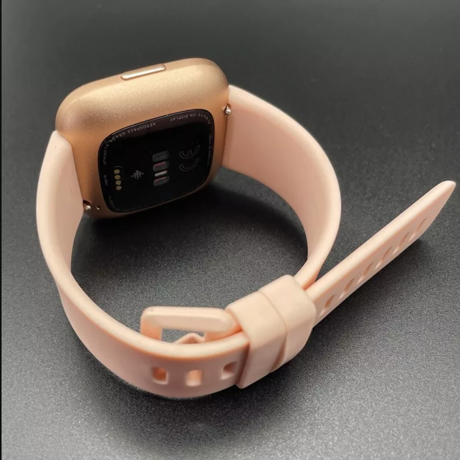 Fitbit Versa 2 Activity Tracker - Petal/Copper Rose | eBay