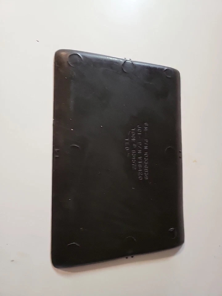 2005-2009 BUICK ALLURE ЛАКРОСС ПЕРЕДНЯЯ КОНСОЛЬ РЕЗИНОВАЯ ПОДКЛАДКА ВСТАВКА 10336839 OEM  - Изображение 2 из 4