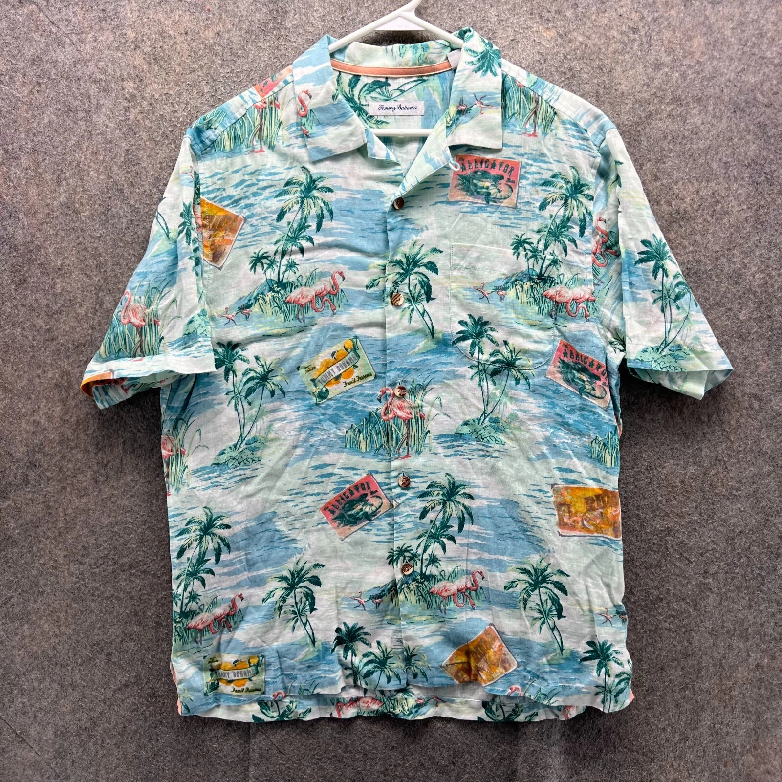 Tommy Bahama Shirt Medium Hawaiian Aloha Beach Scene Palm Trees Flamingos Vibes