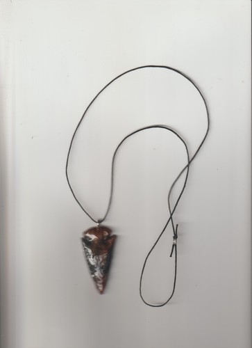 ARROWHEAD NECKLACE CHOOSE YOUR ARROWHEAD STRONG CORD (RESIN ARROWHEAD) - Picture 7 of 15