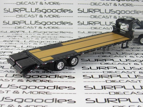 Greenlight Silver 1992 DODGE RAM 250 D250 Power Ram Pickup w/Gooseneck Trailer - Picture 9 of 10