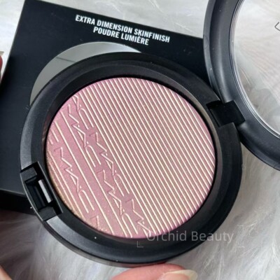 New MAC Extra Dimension Skinfinish Highlighter~Full Size 9g/0.31oz~Choose Color