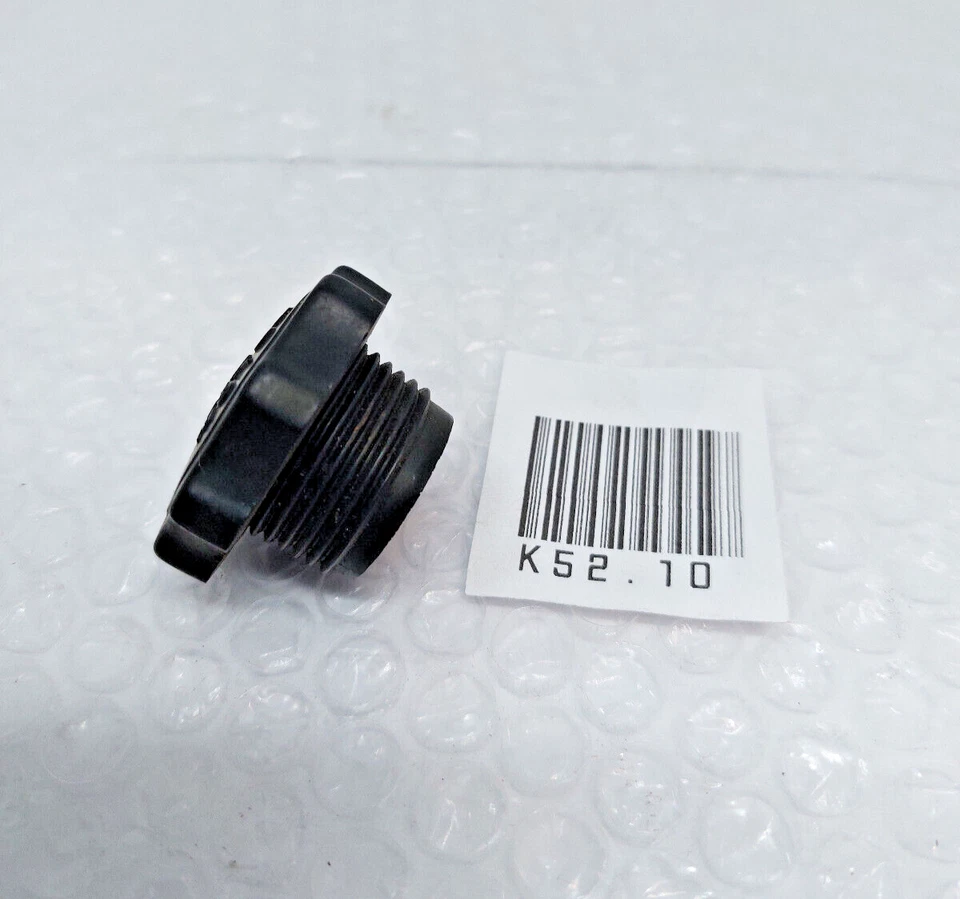 Tapa del tanque de aceite Yamaha FS1 HS1 YCS5 YCS1 CS3 DS6 YAS1 YAS2 NOS 183-21770-12 Foto 3 de 4