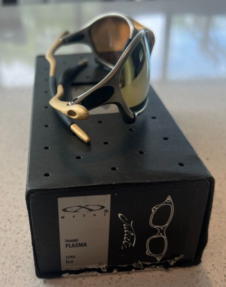 Oakley Juliet X Metal 24K Gold with Gold Iridium Lenses
