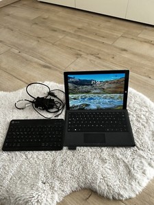 Surface Pro 3 - Windows 11 Pro, Tastatur defekt, Touchscreen einwandfrei, PC