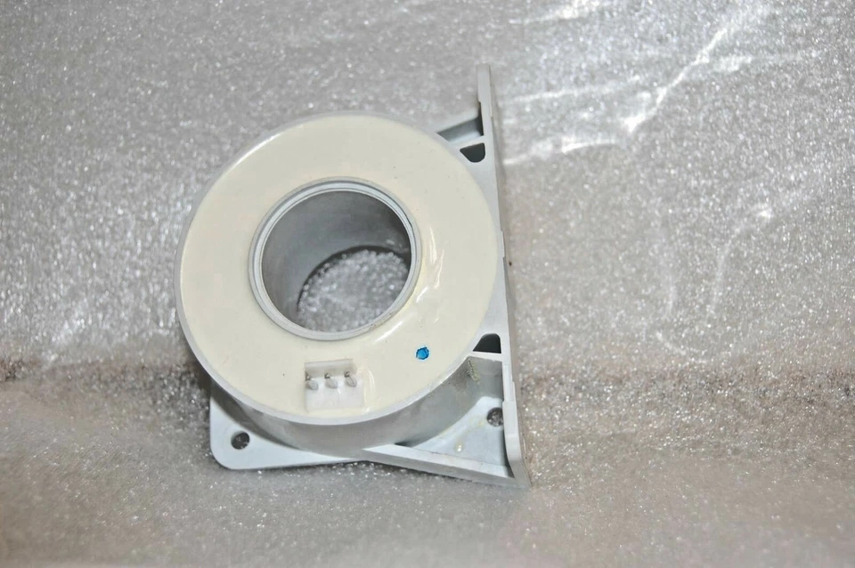 ASEA CURRENT TRANSDUCER 1000AMP ES500-9647 - Image 2 of 3