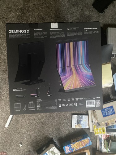Mobile Pixels Geminos X Dual 24" Stacked Computer Monitor (116-1001P02) - 第 4/10 張圖片