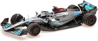 MINICHAMPS 1/43 Mercedes AMG Petronas F1 W13E Model Car Finished Display