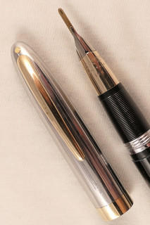 VINTAGE & RARE 1952 1ST YEAR SHEAFFER GOLD SNORKEL TUBE FOUNTAIN PEN RESTORED!