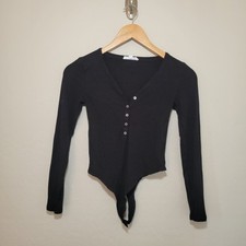 Steve Madden Black Bodysuit Long Sleeve Ribbed V Neck Button Up Womens XS