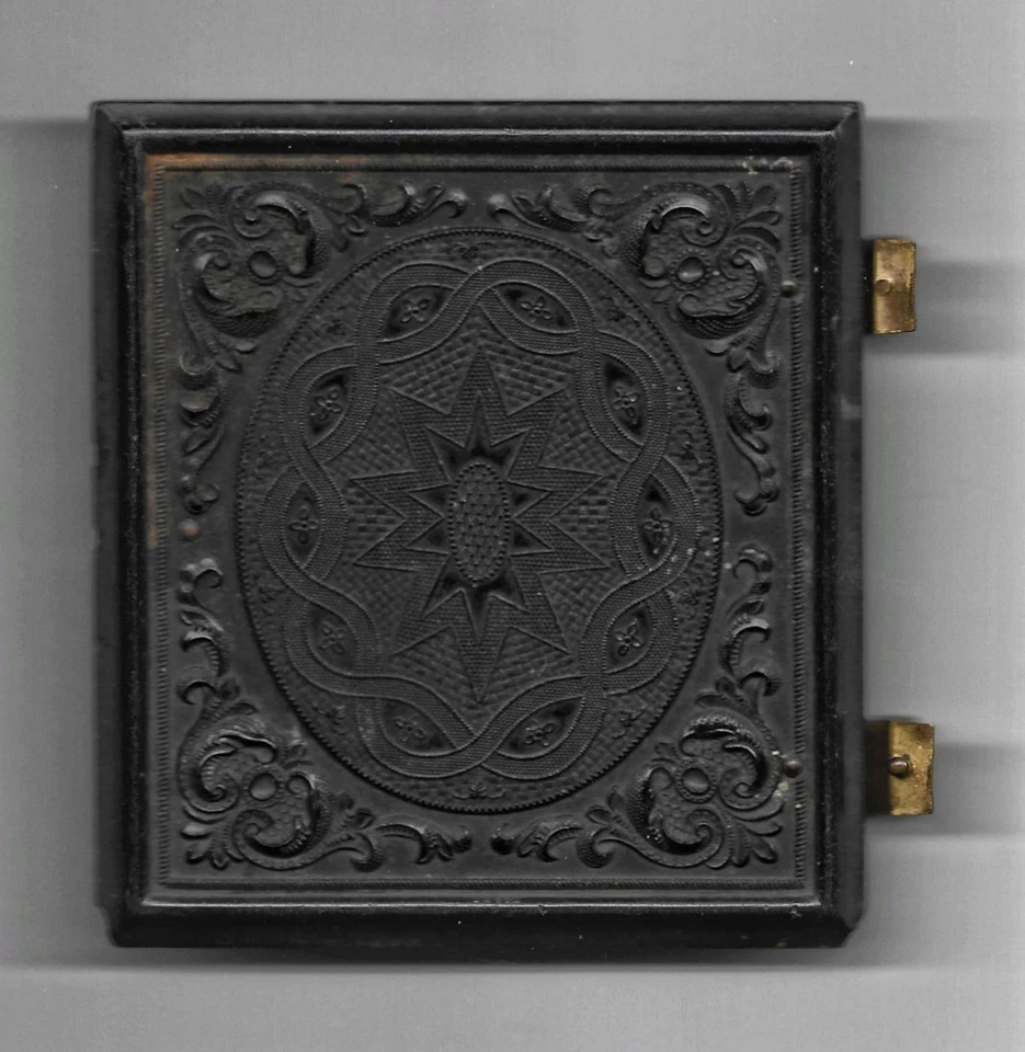 Antiguo AMBROTIPO de 6to Plato de Colección Años 1850 Foto de Joven Guapo Medio Estuche Foto 4 de 4