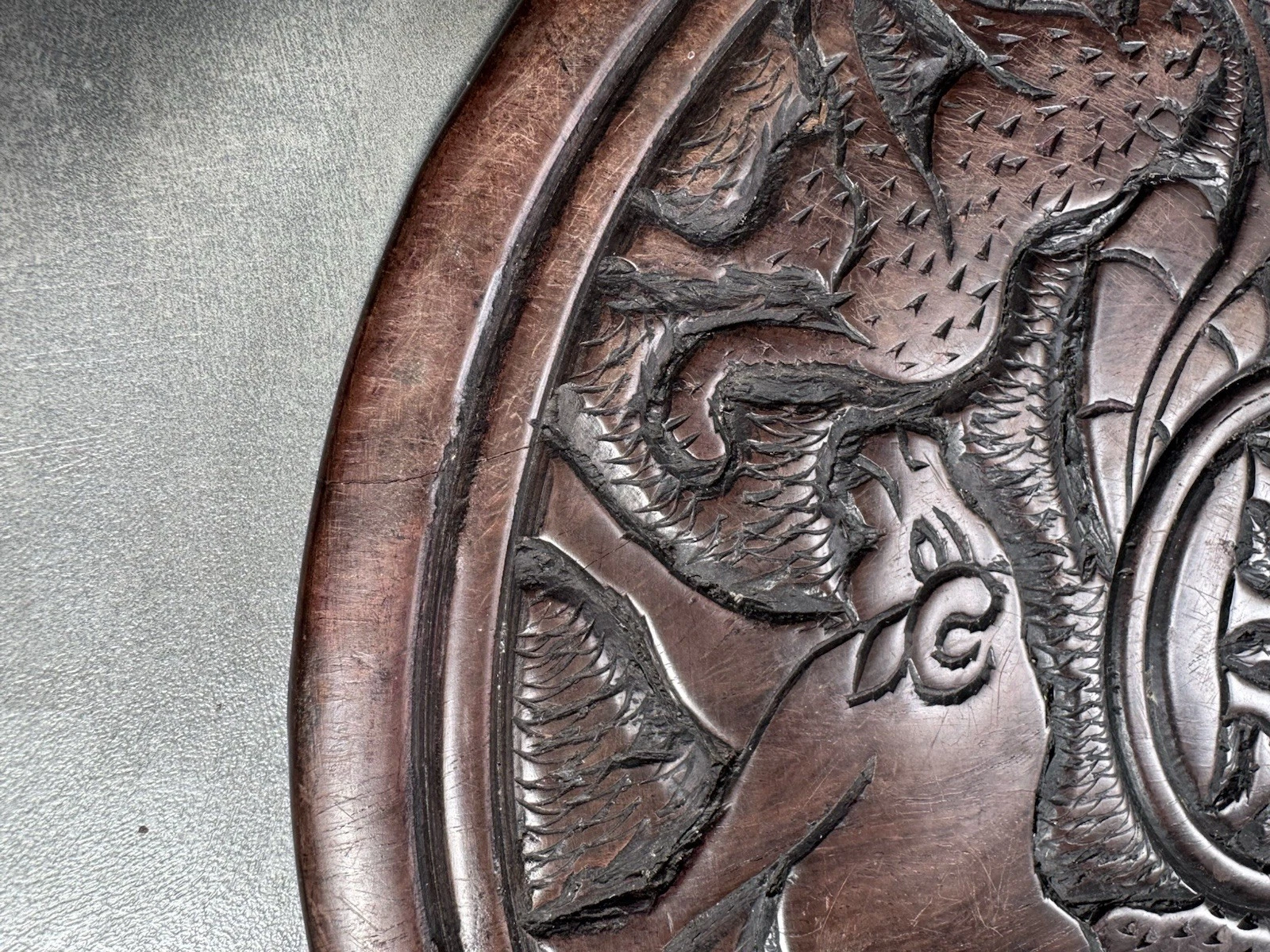 African Hand Carved Wooden Decorative Plate/Platter Double Sided Safari Animals 14