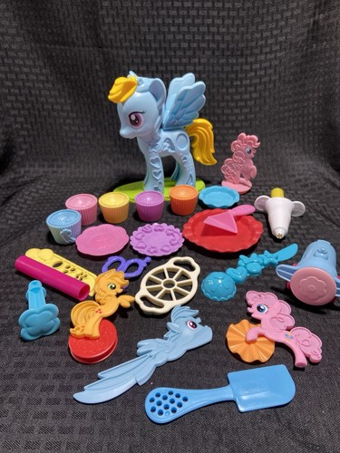 2014 PlayDoh My Little Pony Playset with Molding Accessories - Multi Color 