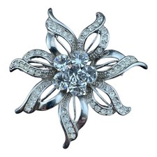 Vintage Silver Tone And Clear Rhinestone Evening Star/Flower Brooch