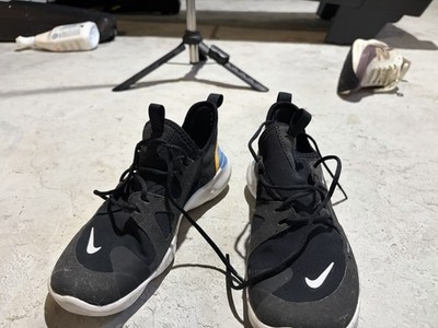 Nike Black White Blue Yellow Lace Up Low Top Athletic Sneaker Men