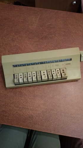 Calculadora soviética vintage para calcular la fórmula leucocitaria. Funciona - Imagen 5 de 14