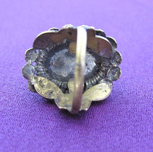 ANTIQUE OLD LADIES BRONZE RING w/NATURAL AMBER GEMSTONE - Picture 5 of 7