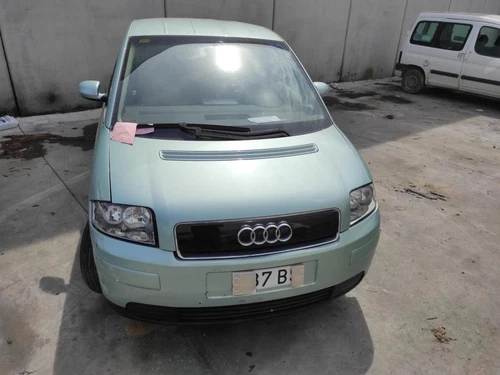 SLV8Z0920930Q Instrumentenblende für AUDI A2 (8Z) 1.2 TDI 2002 1359381 - Bild 2 von 6