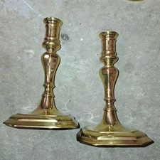 SET PAIR VIRGINIA METALCRAFTERS Colonial Williamsburg CW-16-35 candlestick 7"