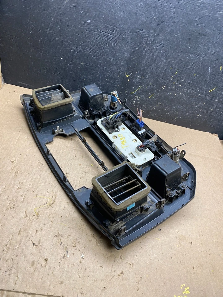 Dodge Ram 2006 a 2008 radio control de clima aire acondicionado tablero térmico bisel moldura T4880 DG Foto 4 de 4