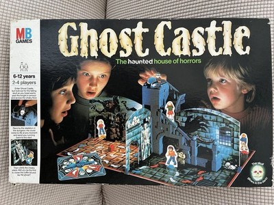 MB Spiele Vintage Geisterschloss Brettspiel 1985 Spukhaus 3D Retro Glow Dark Skull