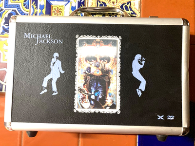 MICHAEL JACKSON-Ultimate Collection 33 DVDs/ Case Set - RARE - | eBay