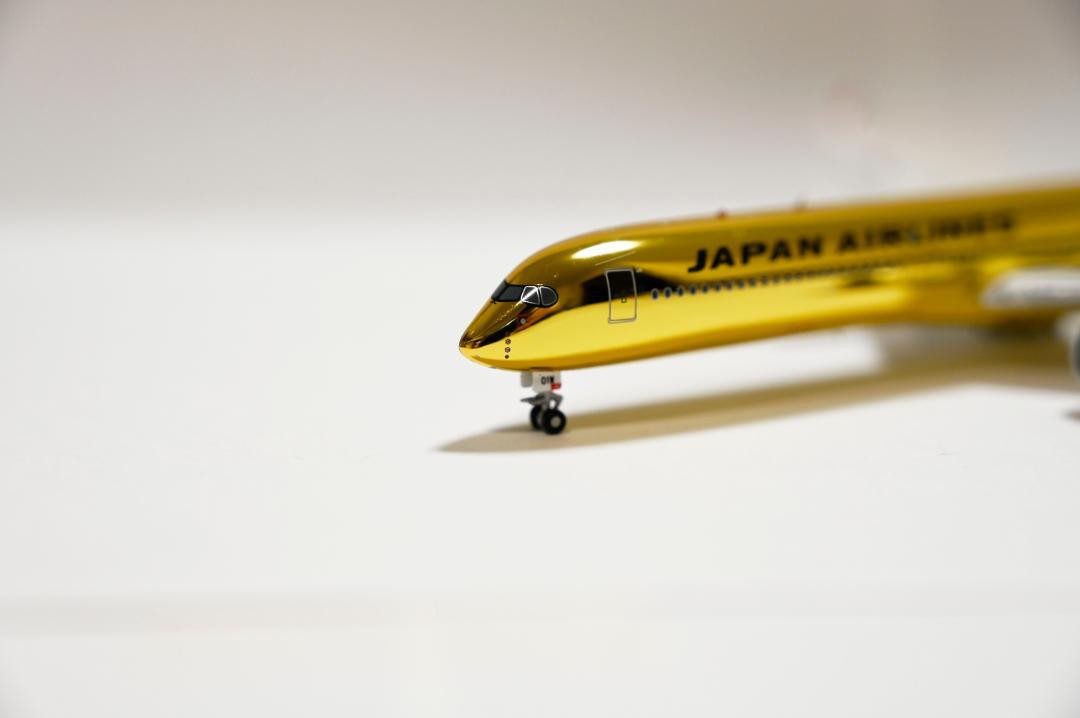 Aviation 1:400 JAL Japan Airlines A350-1000 JA01WJ #a0fd5c