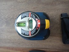 Ryobi Laser Level with Airgrip Vacuum Base and Padded Case ELL0001 (Z963)