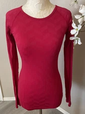 Aspire Womens S Activewear Base Layer Fitted Shirt Long Sleeve Thumbhole Red Top