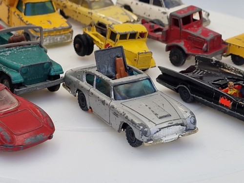 Husky Job Lot Inc Batmobile James Bond 007 Aston Martin VW Pickup Etc - Picture 3 of 9
