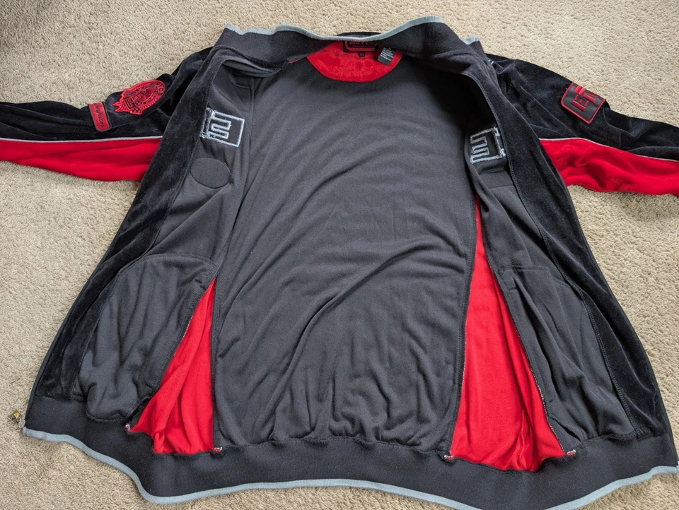 Chándal De Colección Enyce Racing Para Hombre XL Terciopelo Rojo Negro Y2K Terciopelo Rap Foto 3 de 4