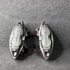 2008-15 Infiniti G37 M37 Q506070 Akebono Front Brake Caliper Set Rl Oem