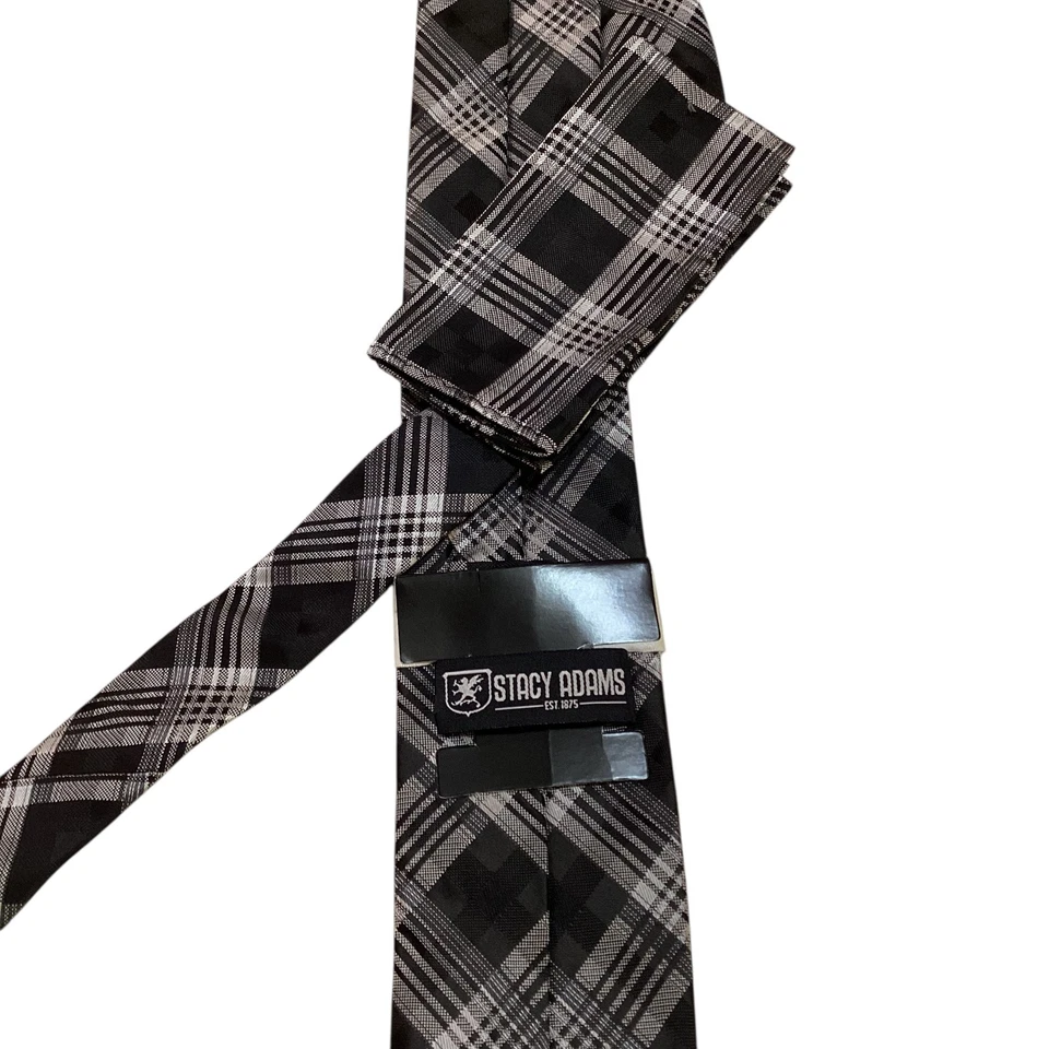STACY ADAMS Men's Necktie & Pocket Square Set Designer PLAID Black/Gray NWT - Image 4 of 4