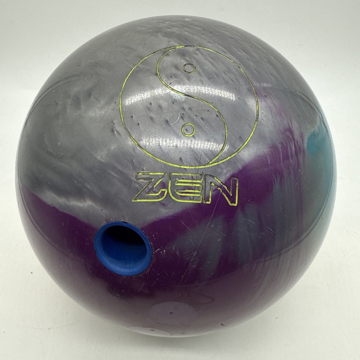 900 Global Zen S77 Response Bowling Ball 15lb Purple Silver Blue