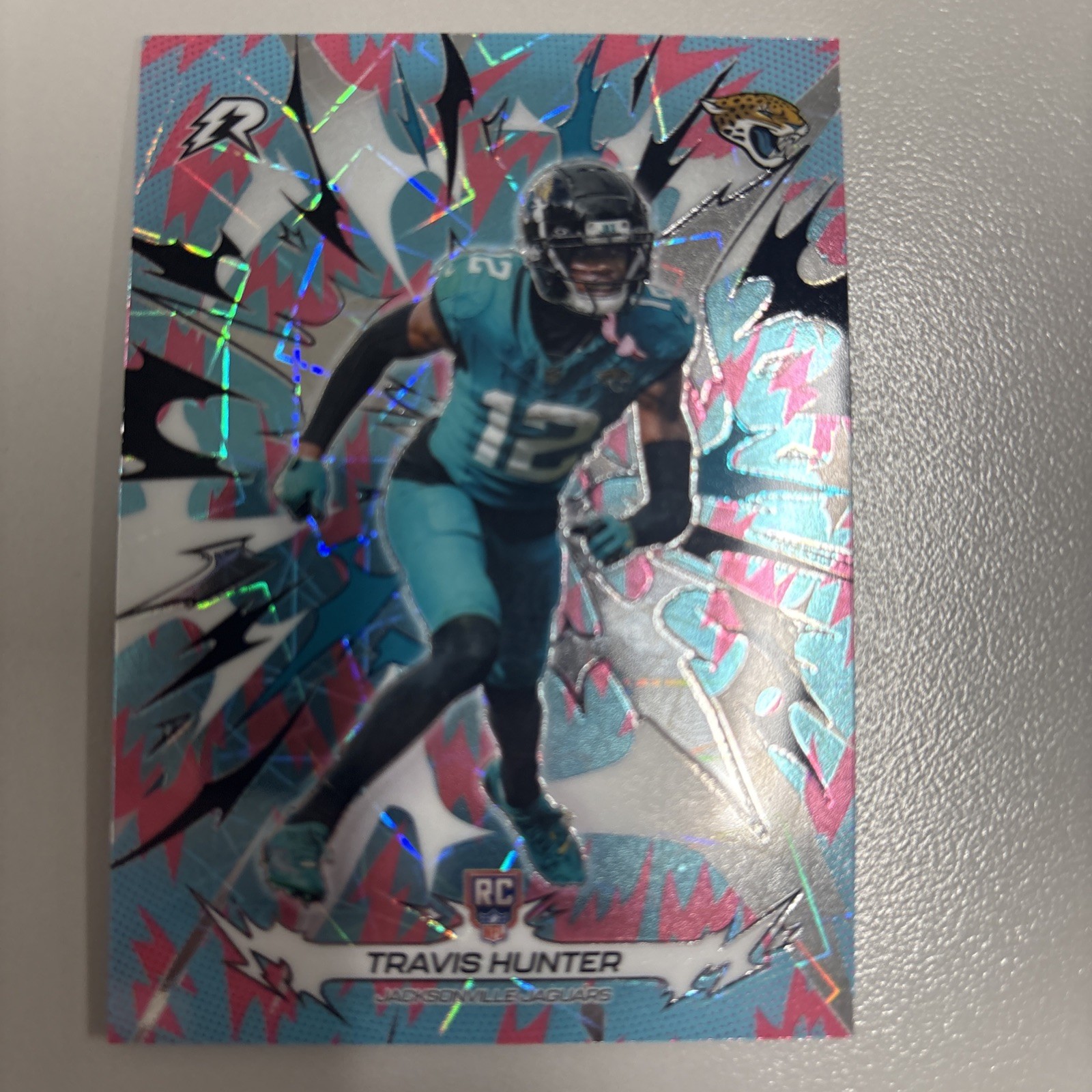 2025 Topps resurgence- Travis Hunter Sky Blue And Pink Shock RC