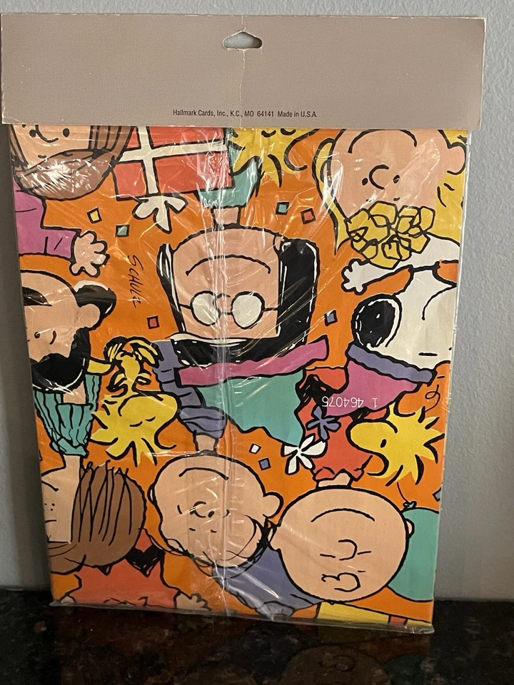 Papel de regalo de cumpleaños Hallmark Peanuts Charlie Brown Snoopy NUEVO DE COLECCIÓN LEER Foto 4 de 4