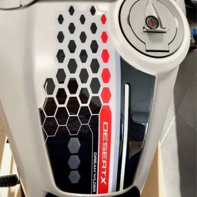 Kit Adesivo In Resina Epossidica 3D Per Protezione Serbatoio Ducati DesertX – Antigraffio, Impermeabile, Antisolare, Facile Da Applicare