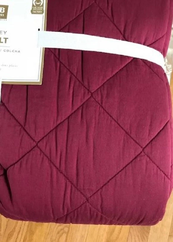 Pottery Barn Finley Diamond Quilt Set Deep Red King 2 Standard Shams Teen 3pc🦩 - Image 2 of 4